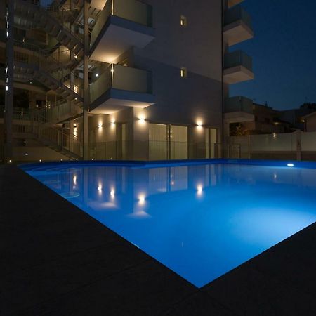 Residence Perla Verde Riccione Exterior foto