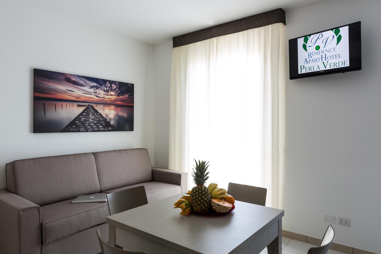 Residence Perla Verde Riccione Exterior foto