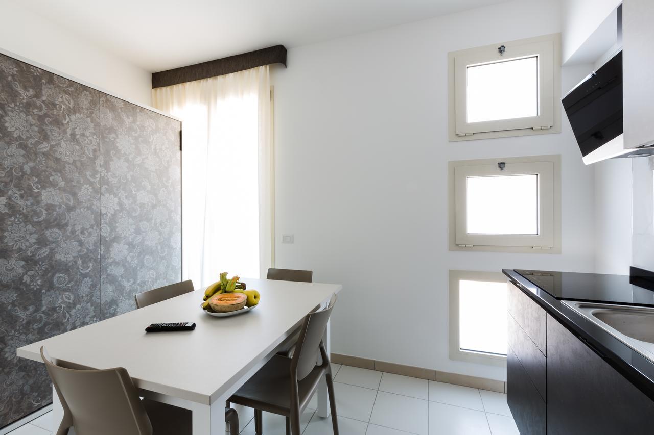 Residence Perla Verde Riccione Exterior foto