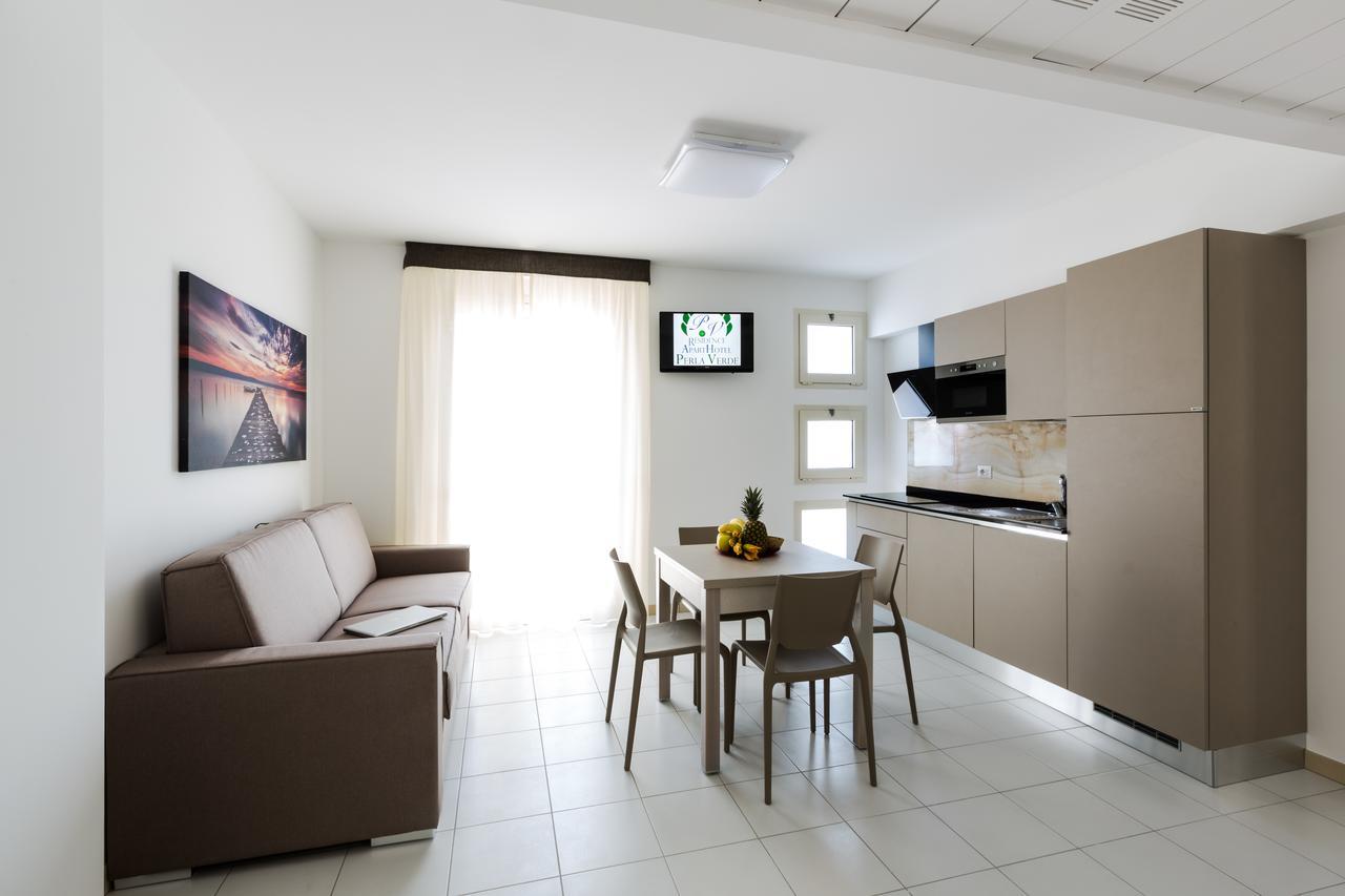 Residence Perla Verde Riccione Exterior foto